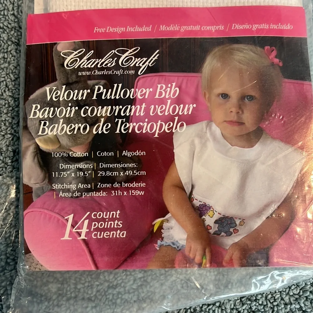 CharlesCraft Velour Pullover Bib. 1776